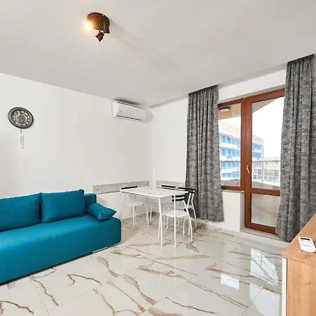 Διαμέρισμα радина *