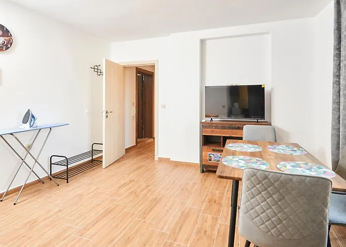 радина * Pomorie