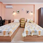 радина Apartment *