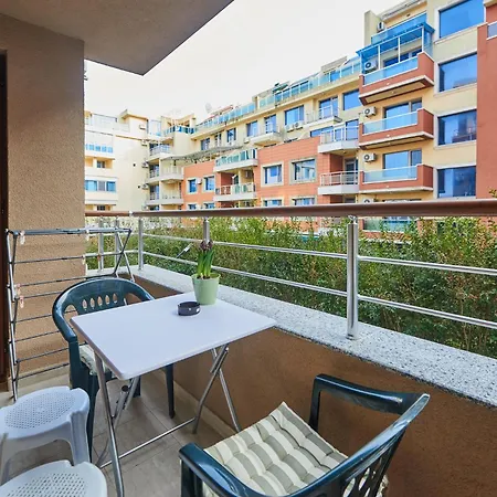 радина Apartment