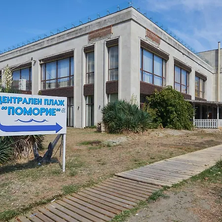 радина Apartment *