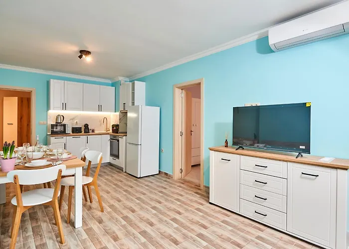 радина Поморие