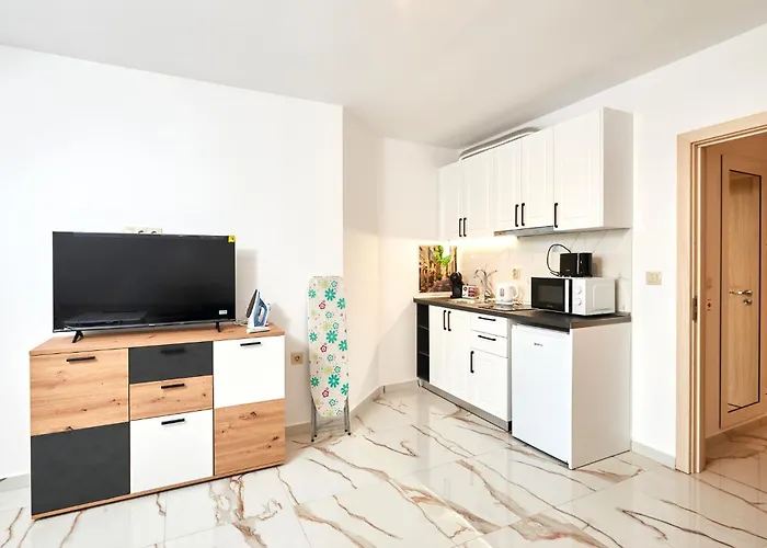 радина Апартаменты Поморие